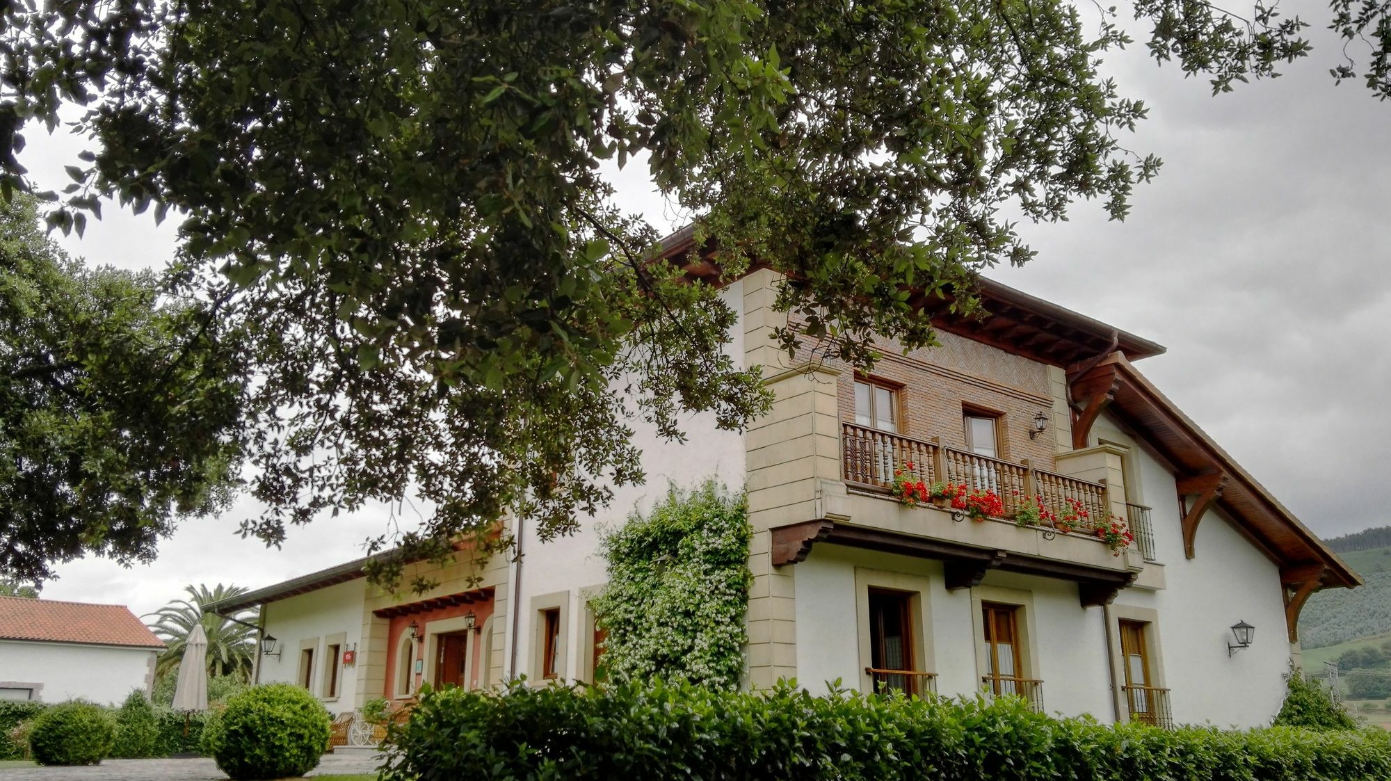 Hotel Posada La Robleda (Adults Only) 아르누에로 외부 사진