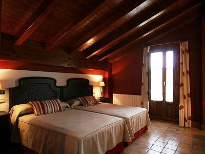 Hotel Posada La Robleda (Adults Only) 아르누에로 외부 사진